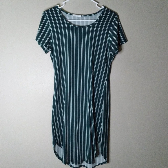 You and I Green Striped T-Shirt Dress Small - Picture 1 of 5